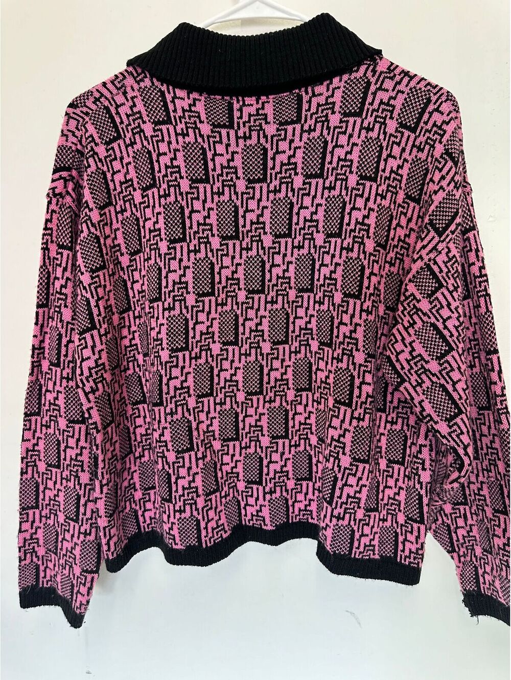 Vintage Pink/Black Sweater - Picture 3 of 6